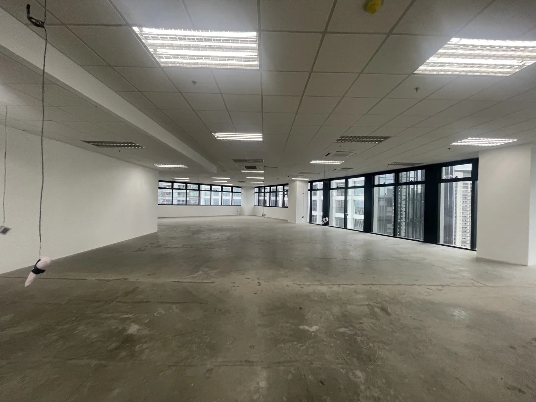 Mj Fort | 267sqm Office Space for Rent in Taguig City - Bgc