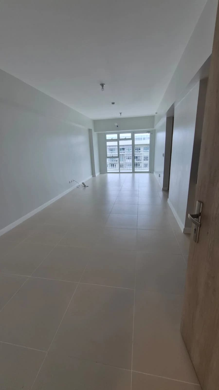 Park Cascades Arca South | 2BR 92sqm Condo for Rent in Taguig City - Arca South