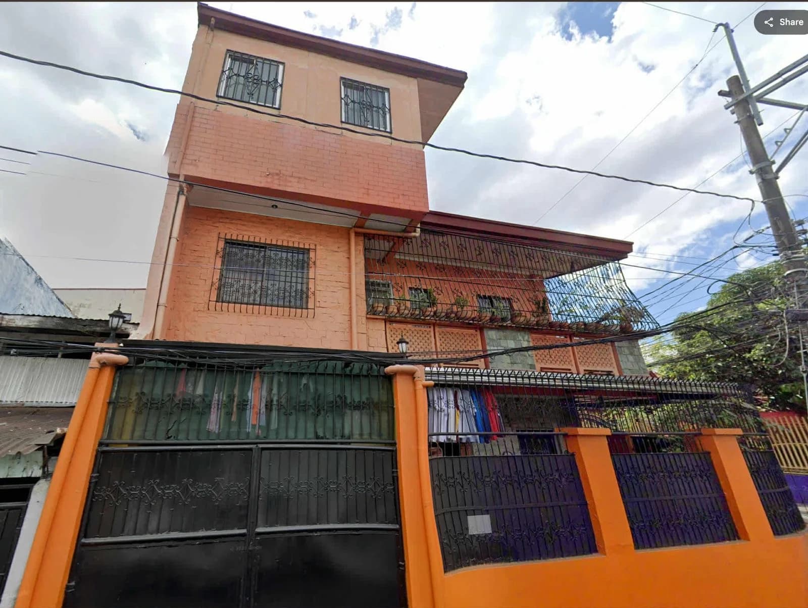 Property main image
