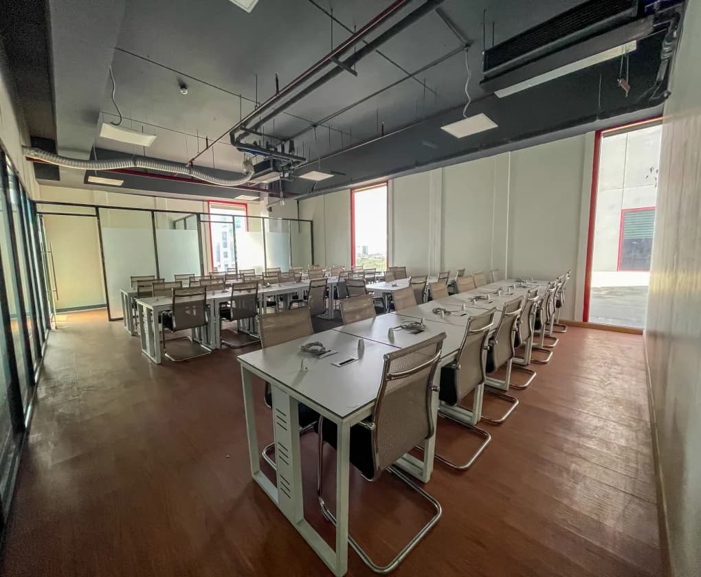 Pitx - Parañaque Integrated Terminal Exchange | 3180sqm Office Space for Rent in Pasay City