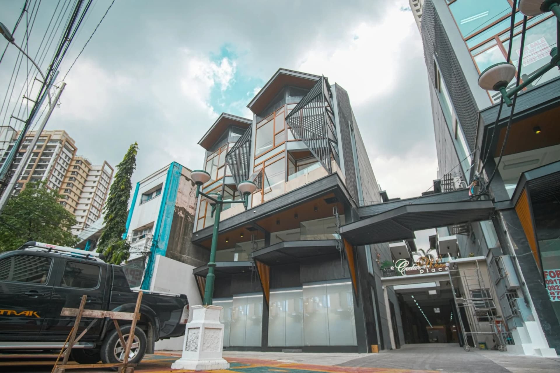 Commercial Building Quezon City | 310sqm Commercial Space for Rent in Quezon City