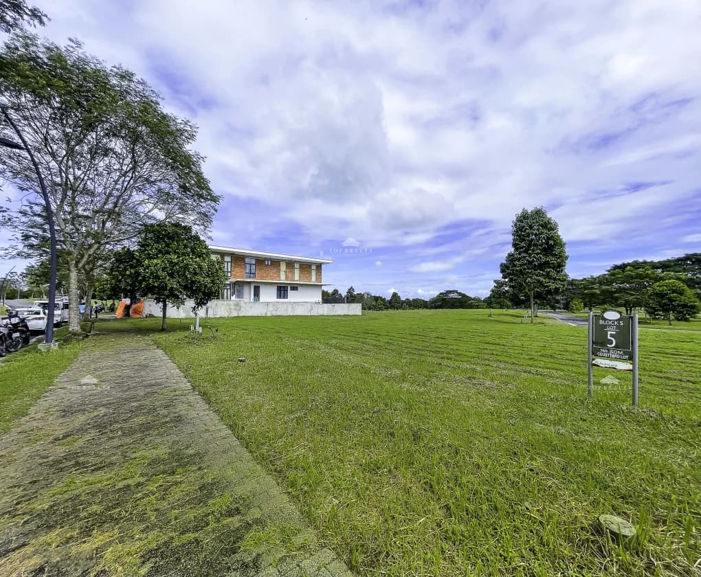 Property main image