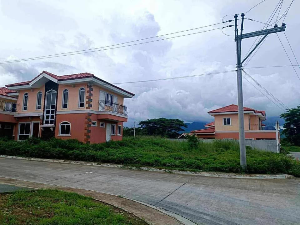 Sienna Hills | Lot for Sale in Batangas