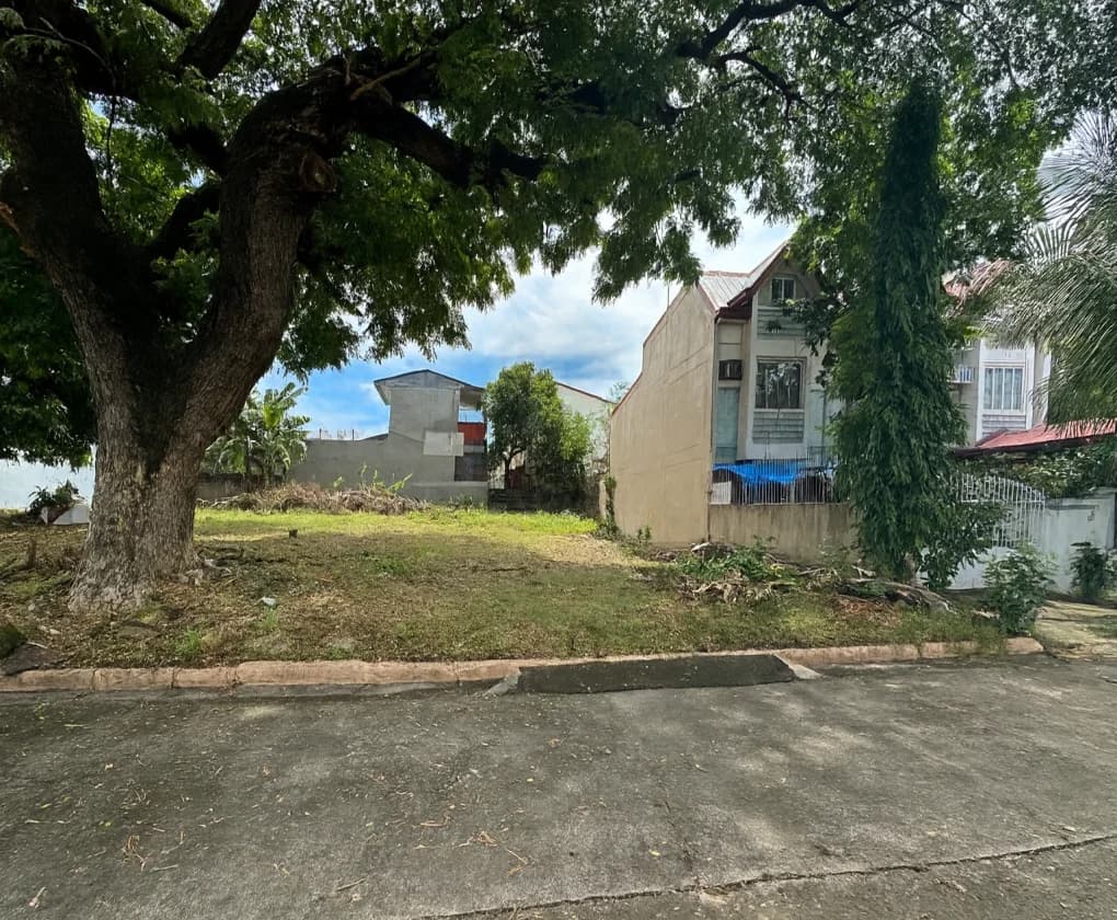 Betterliving | Lot for Sale in Parañaque City