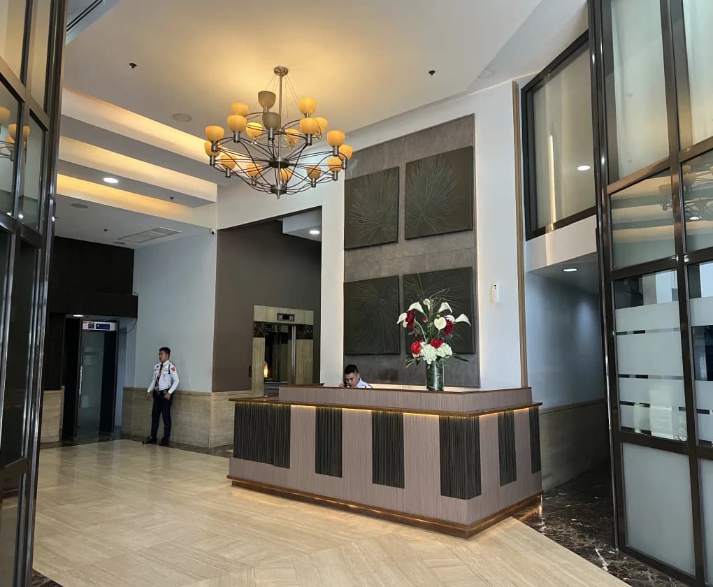 Sun Plaza Bldg. | 831sqm Office Space for Rent in Mandaluyong City