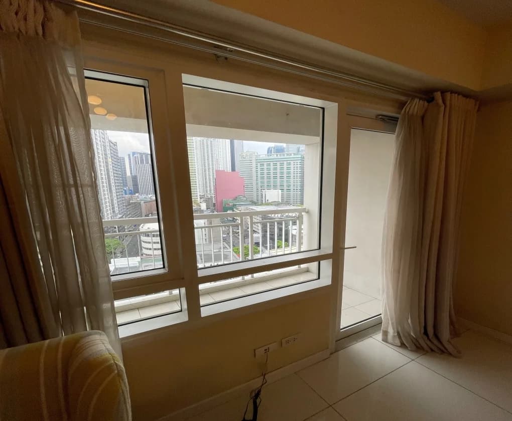 Senta By Alveo Land | 1BR 54sqm Condo for Rent in Makati City