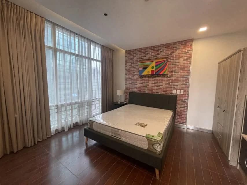 The Stratosphere | 1BR 55sqm Condo for Rent in Makati City