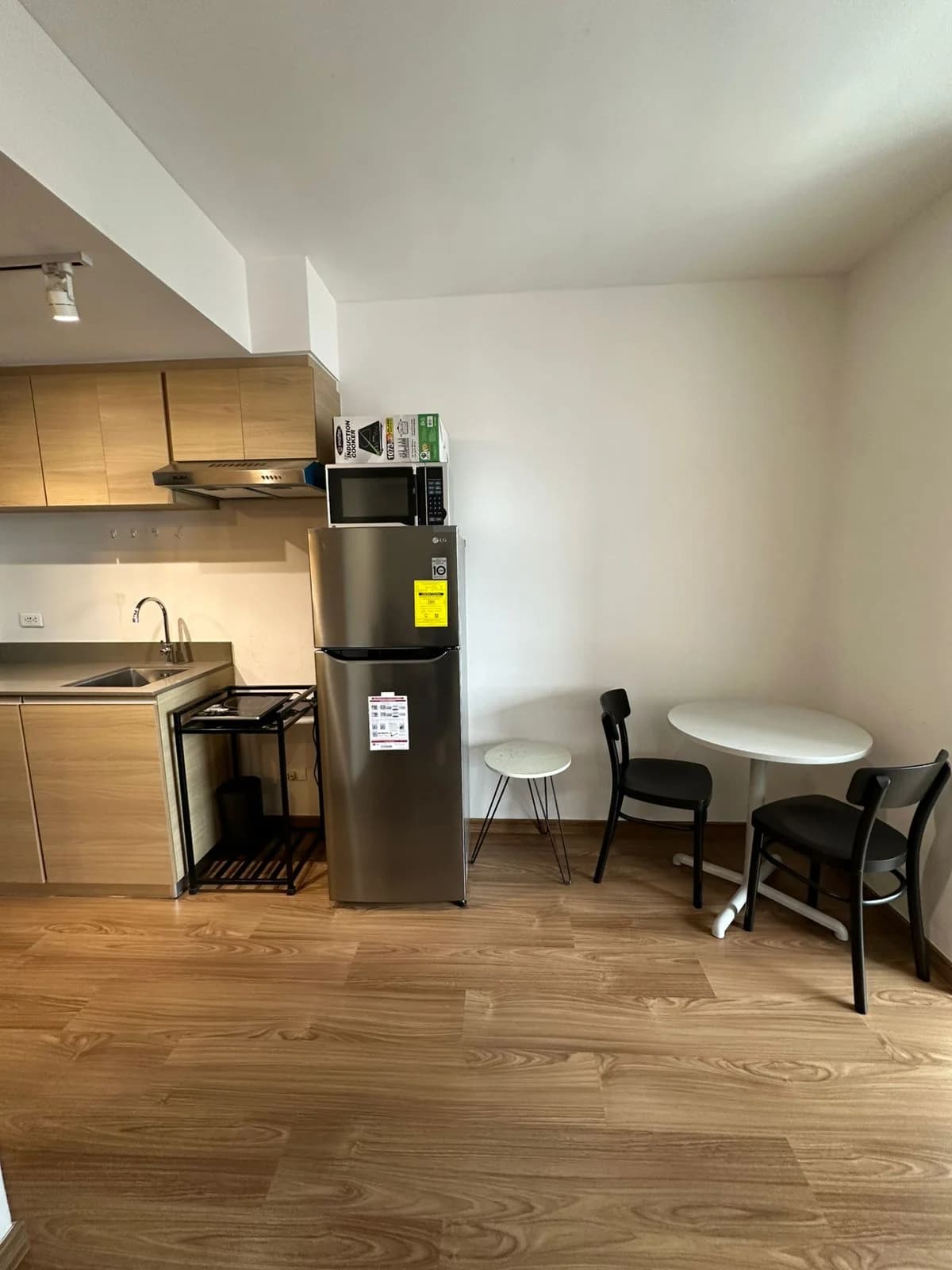 Shangri-la The Rise Residences Makati | 1BR 28sqm Condo for Rent in Makati City